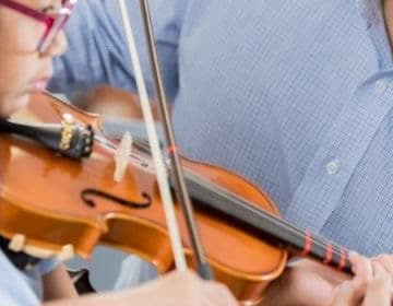 Violin lesson